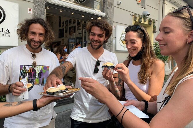 the-unfiltered-street-food-market-tour-of-naples-by-streaty