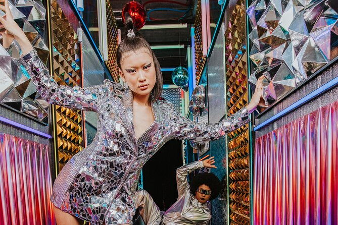 the-upside-down-museum-amsterdam-admission-ticket