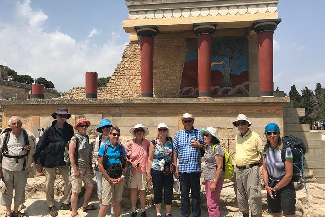 the-valley-of-zeus-olive-oil-wine-tasting-knossos-palace-tour