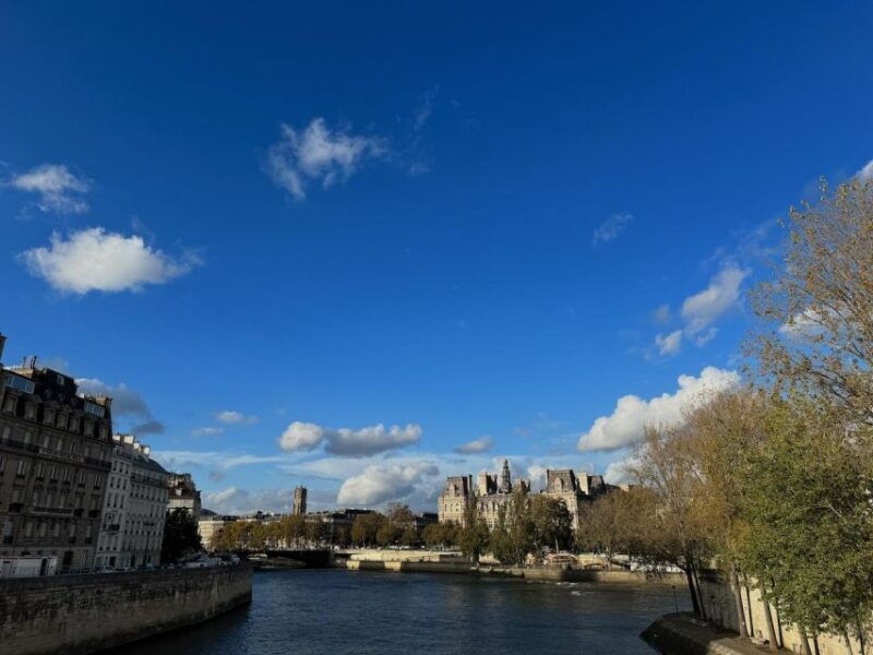 the-vibrant-city-center-le-marais