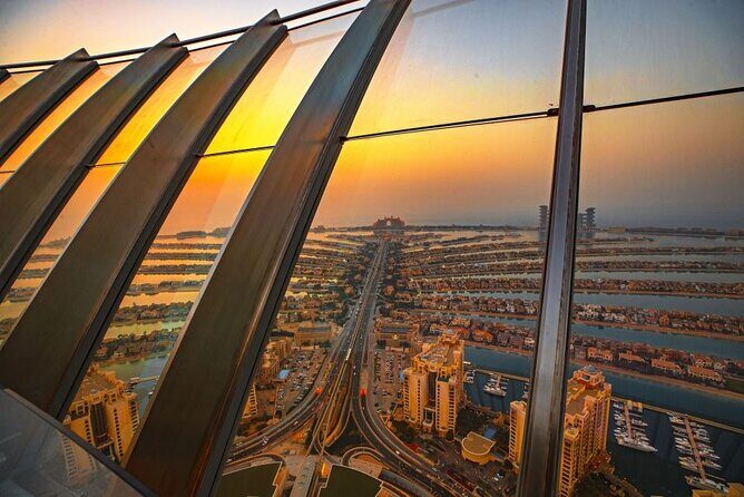 The View At The Palm Jumeirah In Dubai - A Detailed Look at the Experience