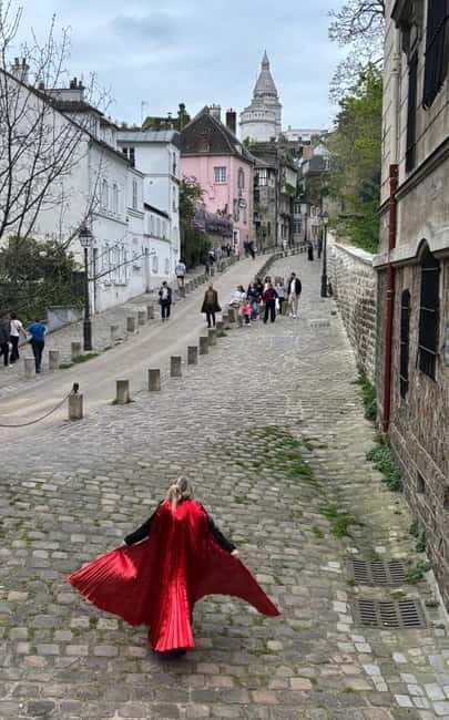 The voice of Montmartre is a must-see in Paris - Who Would Love This Tour?