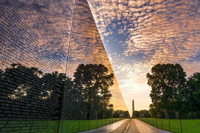 the-washington-dc-sightseeing-day-pass-save-big-at-15-monumental-attractions