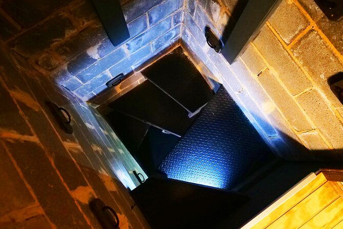 the-witchs-tower-adventure-escape-room-2