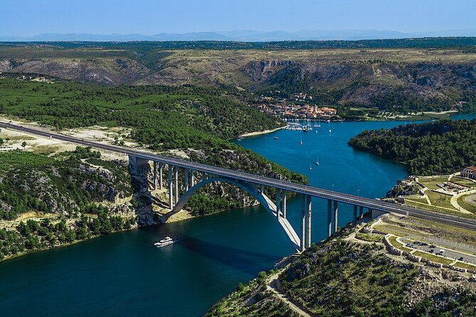 the-wonder-of-nature-route-panoramic-flight-over-plitvice-lakes-krka-np