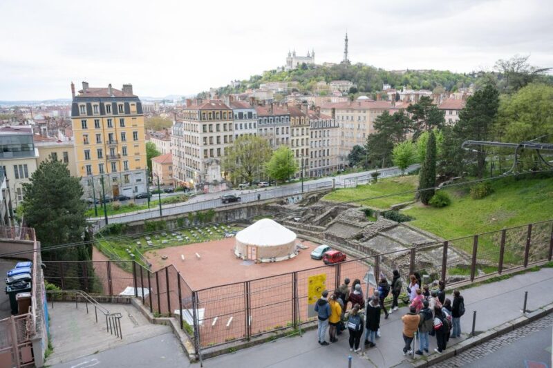 Theatrical visit: mysteries of the Croix-Rousse in French - Who Should Consider This Tour?  