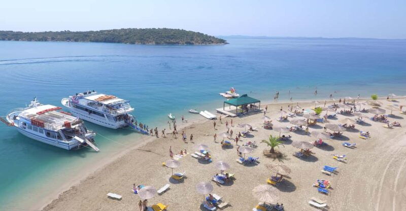 theos-beach-bbq