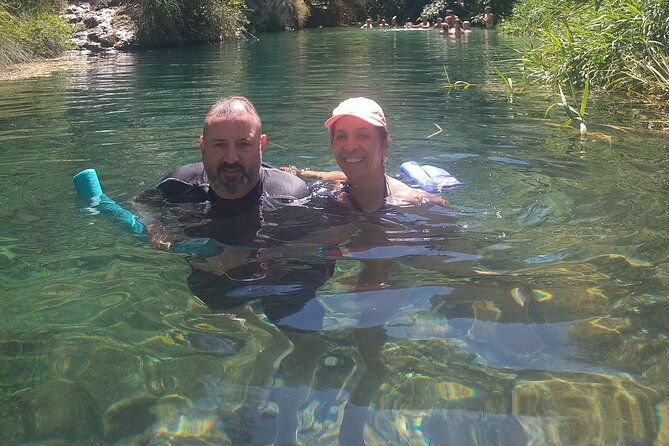 thermal-springs-in-montanejos-and-the-girlfriend-waterfall