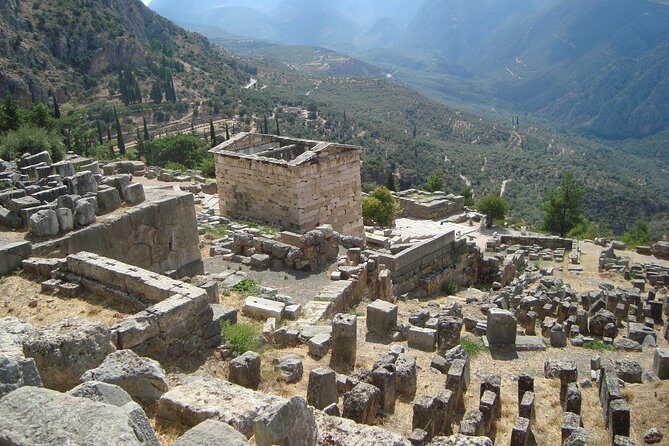 Thermopylae and Delphi full day private tour from Athens - Key Points