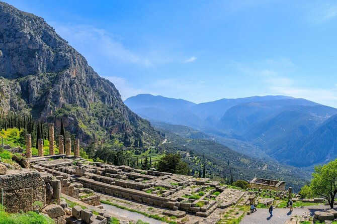 thermopylae-and-delphi-private-full-day-tour-from-athens
