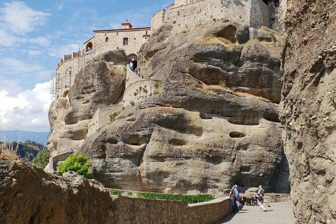 thermopylae-delphi-private-tour-for-a-dive-in-history-depths