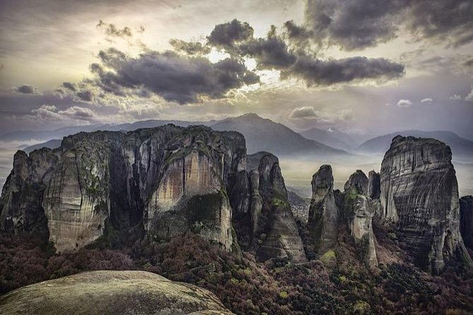thermopylae-meteora-and-delphi-private-full-day-tour