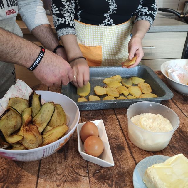 thessaloniki-cooking-dining-experience-with-greek-family