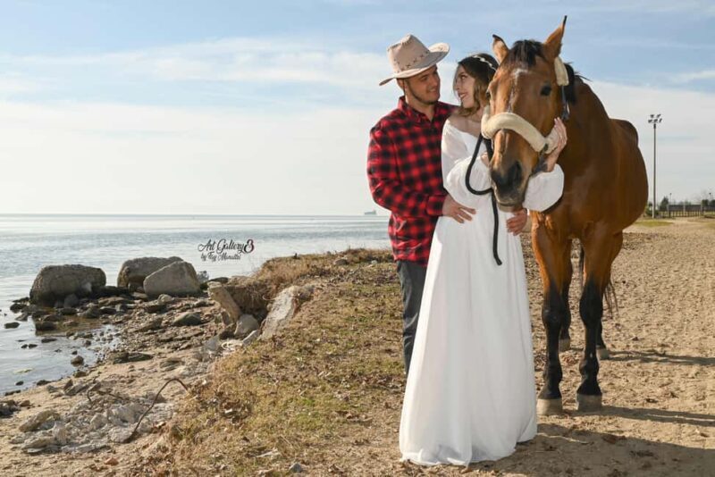 Thessaloniki: Horse Photoshoot in a natural landscape - An Introduction to the Horse Photoshoot Experience