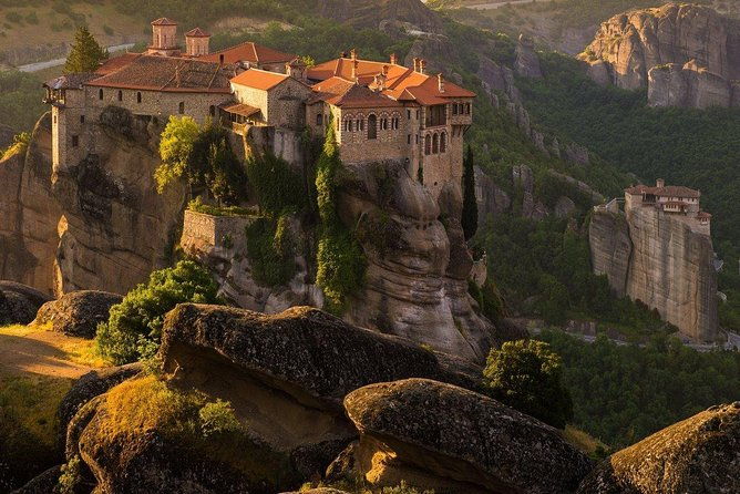 thessaloniki-to-meteora-private-day-trip