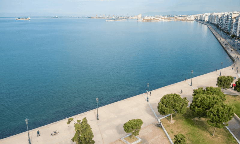 thessaloniki-yoga-at-the-white-tower-park