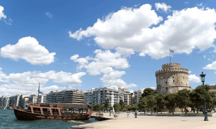thessaloniki-yoga-at-the-white-tower-park