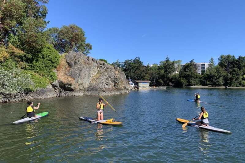 thetis-lake-paddle-board-tour-with-gear-included