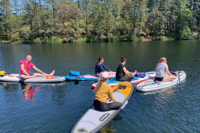 thetis-lake-unique-sup-yoga-experience