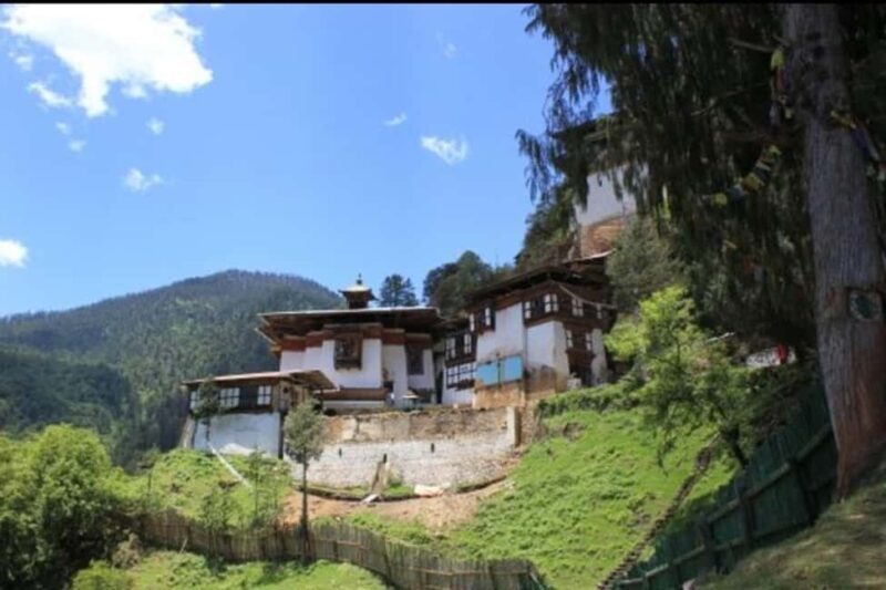 Thimphu: 1-Day Hike to Phajoding Monastery - An In-Depth Look at the Experience