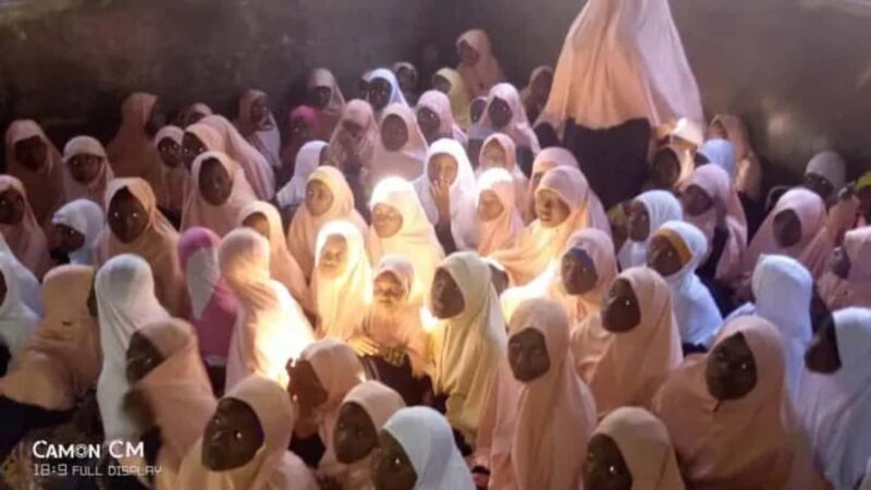 Things to do:Madrasa Tour with Traditional Refreshments - Key Points