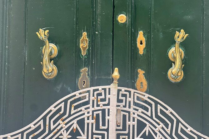 three-cities-walking-tour-incl-entrance-to-inquisitors-palace