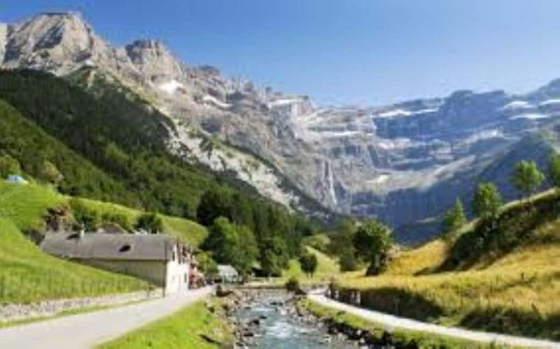 Three Countries in One Day: France, Andorra and Spain - Discovering Three Countries in One Day: Spain, France, and Andorra – A Practical Review
