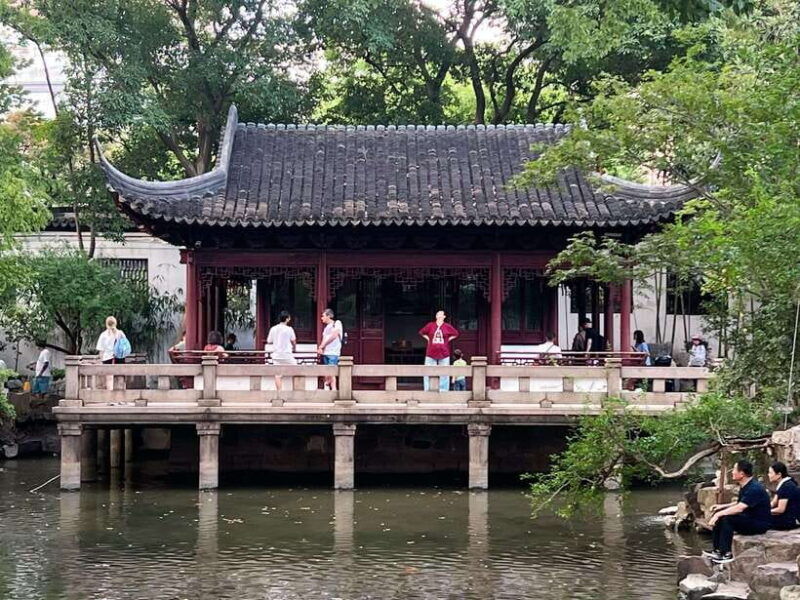 three-hour-shanghai-tour-tai-chi-and-yu-garden