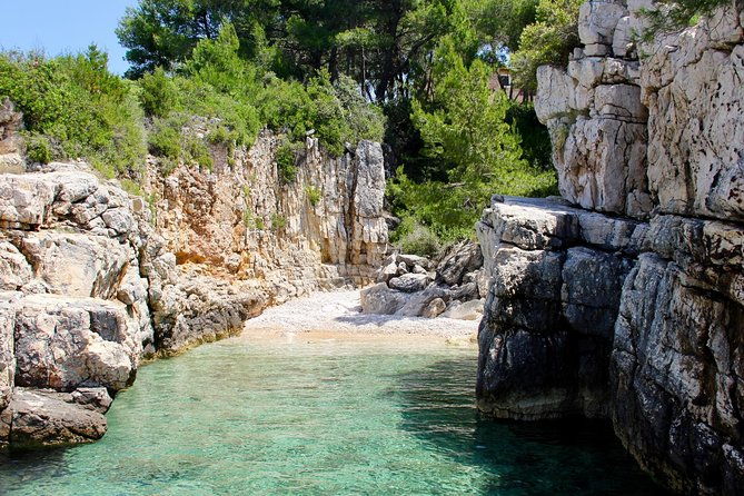 three-island-cruise-tour-featuring-the-blue-lagoon-and-solta