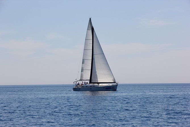 three-islands-private-speedboat-tour-with-blue-lagoon-stop-3