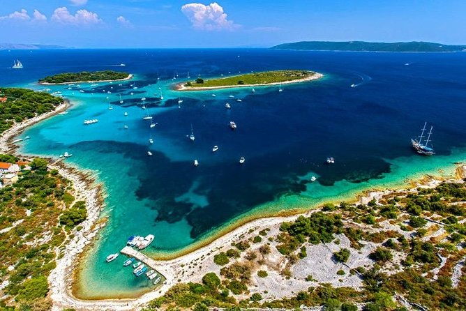 three-islands-private-speedboat-tour-with-blue-lagoon-stop