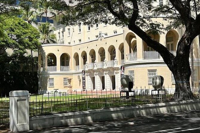 through-a-glass-darkly-the-strange-and-tragic-history-of-honolulu