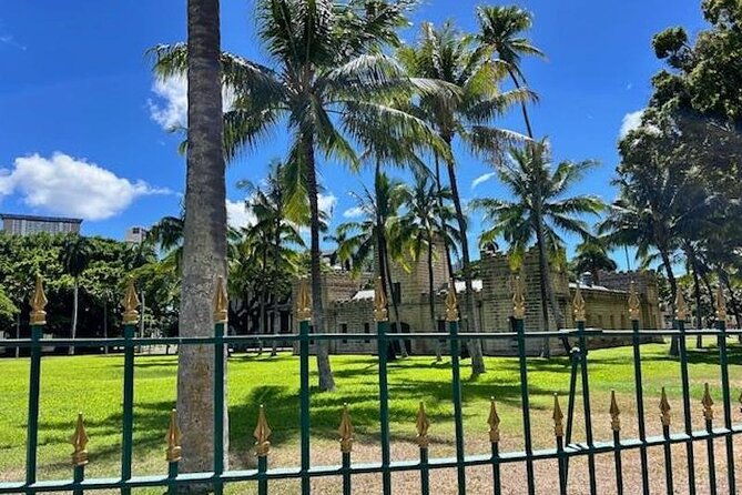 through-a-glass-darkly-the-strange-and-tragic-history-of-honolulu