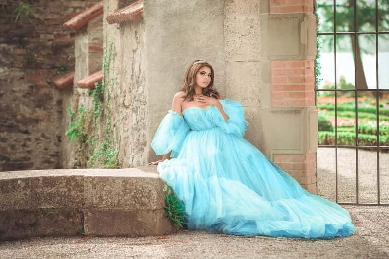 Thun: Fairytale Castle Photoshoot with Makeup and Styling - Who Would Love This?