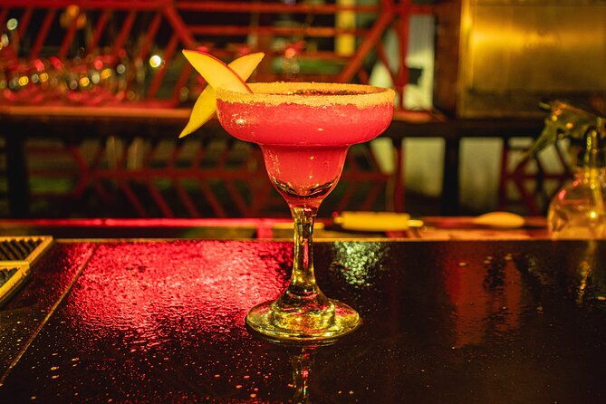 thursday-night-bar-crawl-in-barranquilla-colombia