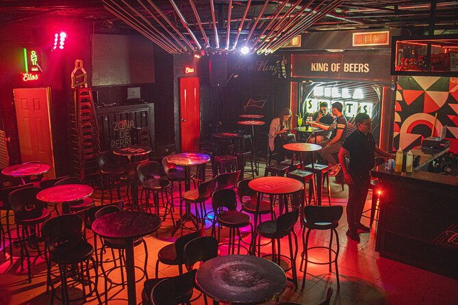 thursday-night-bar-crawl-in-barranquilla-colombia