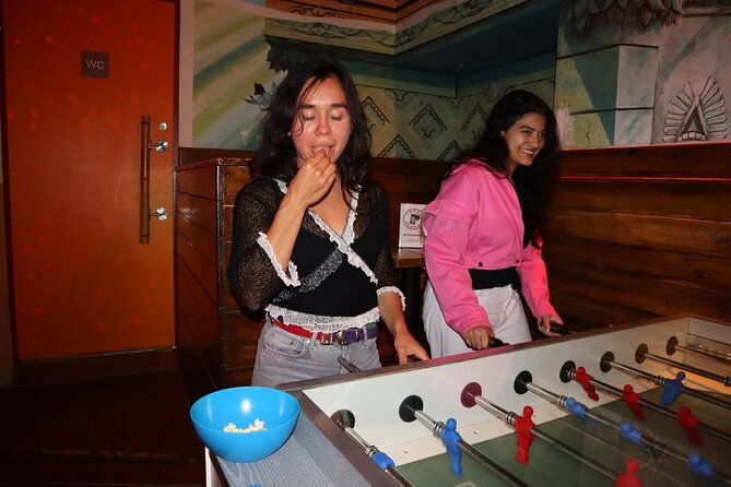 thursday-night-bar-crawl-in-vienna-austria