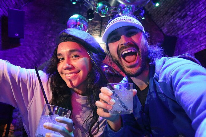 thursday-night-bar-crawl-in-vienna-austria