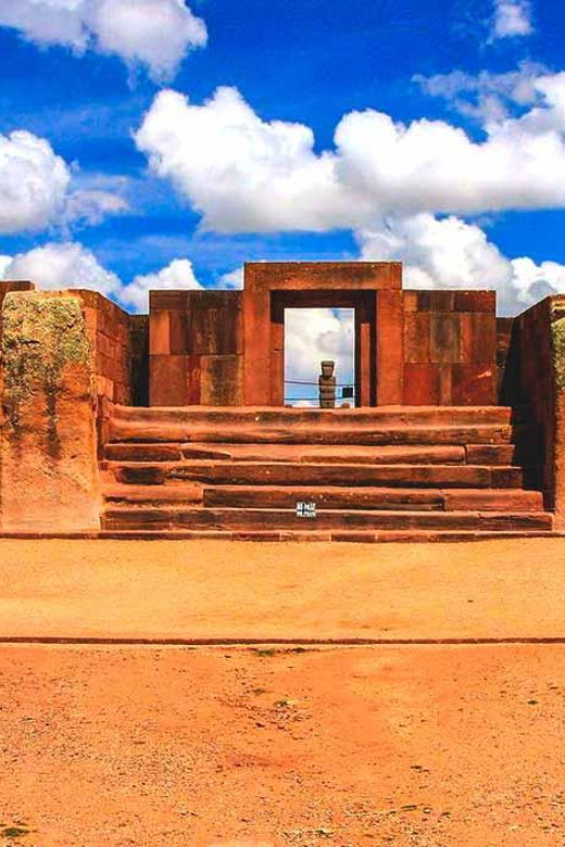 tiahuanaco-tour-from-puno-1-day-puerta-del-sol-and-bolivia