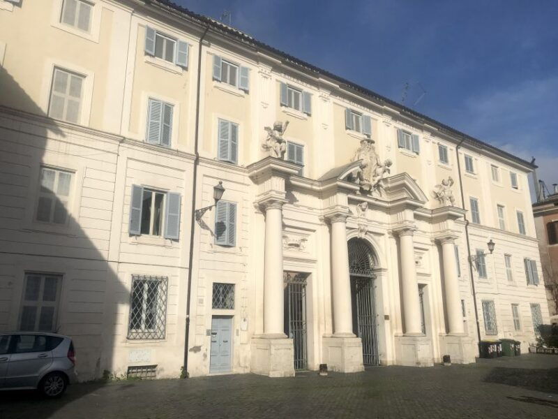 tiber-island-jewish-ghetto-and-trastevere-with-hotel-pickup