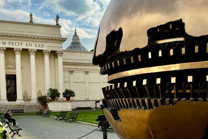 ticket-skip-the-line-vatican-museums-sistine-chapel-entrance