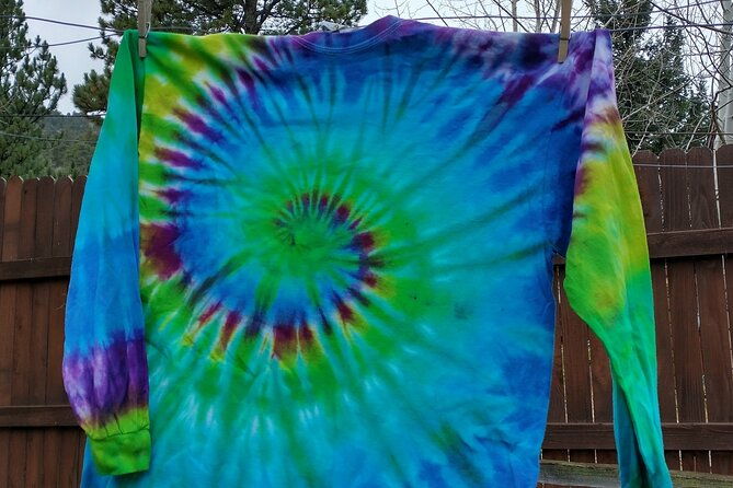 tie-dye-art-class-in-estes-park