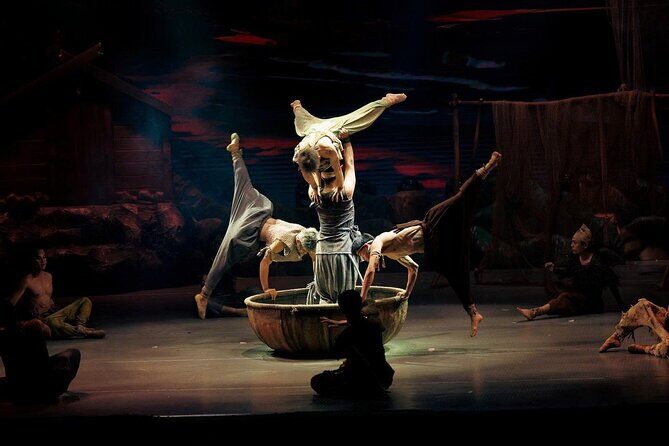 Tien Sa Show And Dinner Cruise On Han River Tour In Da Nang City - Key Points