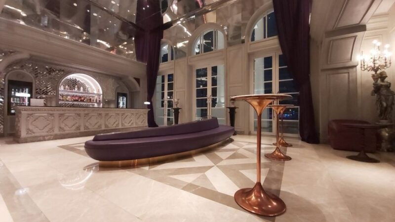 tiffanys-show-pattaya-cabaret-show-entry-ticket