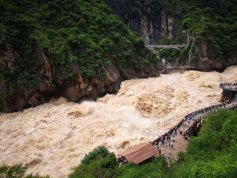 tiger-leaping-gorge-and-cotton-fort-in-shangri-la