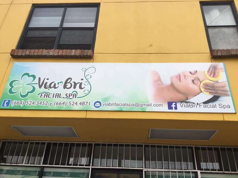 tijuana-facial-massage-with-radiofrequency-and-hyaluronic