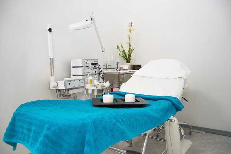 tijuana-facial-massage-with-radiofrequency-and-hyaluronic