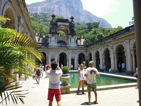 tijuca-forest-w-chinese-viewcascatinha-taunayhorto-waterfall-and-parque-laje
