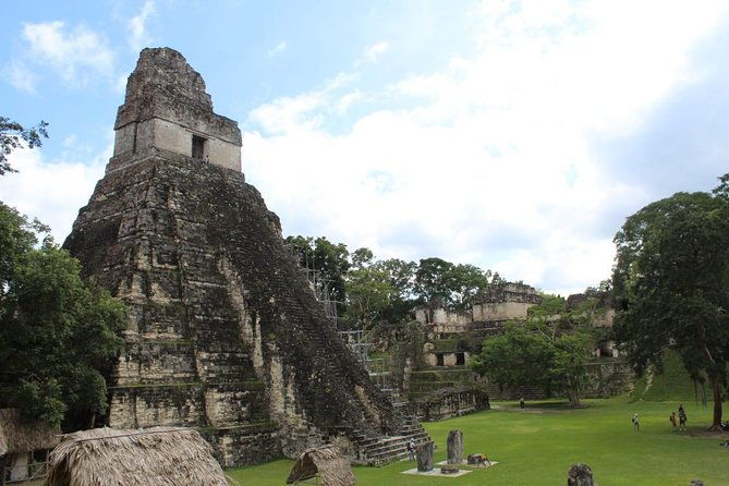 tikal-vip-exclusive-all-inclusive-tour-from-belize-border