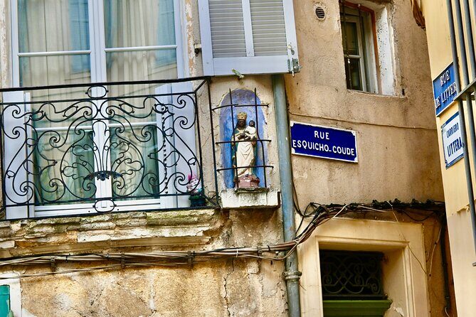 Time flies in this complete tour of Aix-en-Provence - What Sets This Tour Apart?